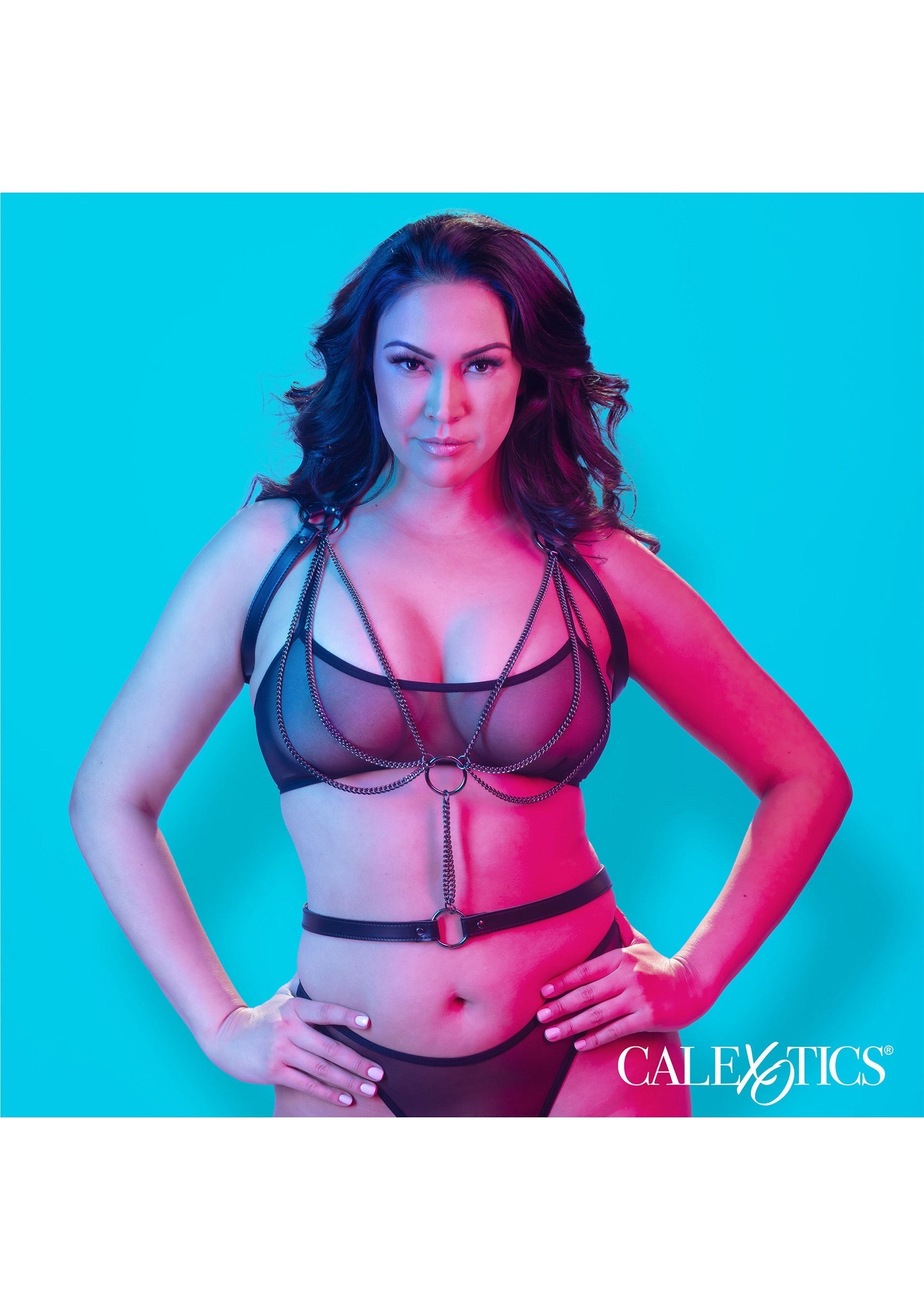 Multi Chain Halter Plus