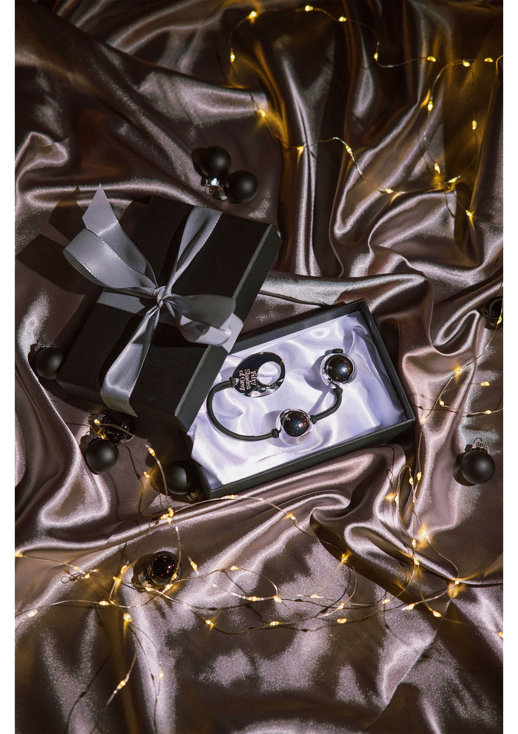 Silver Pleasure Balls 221 Gram