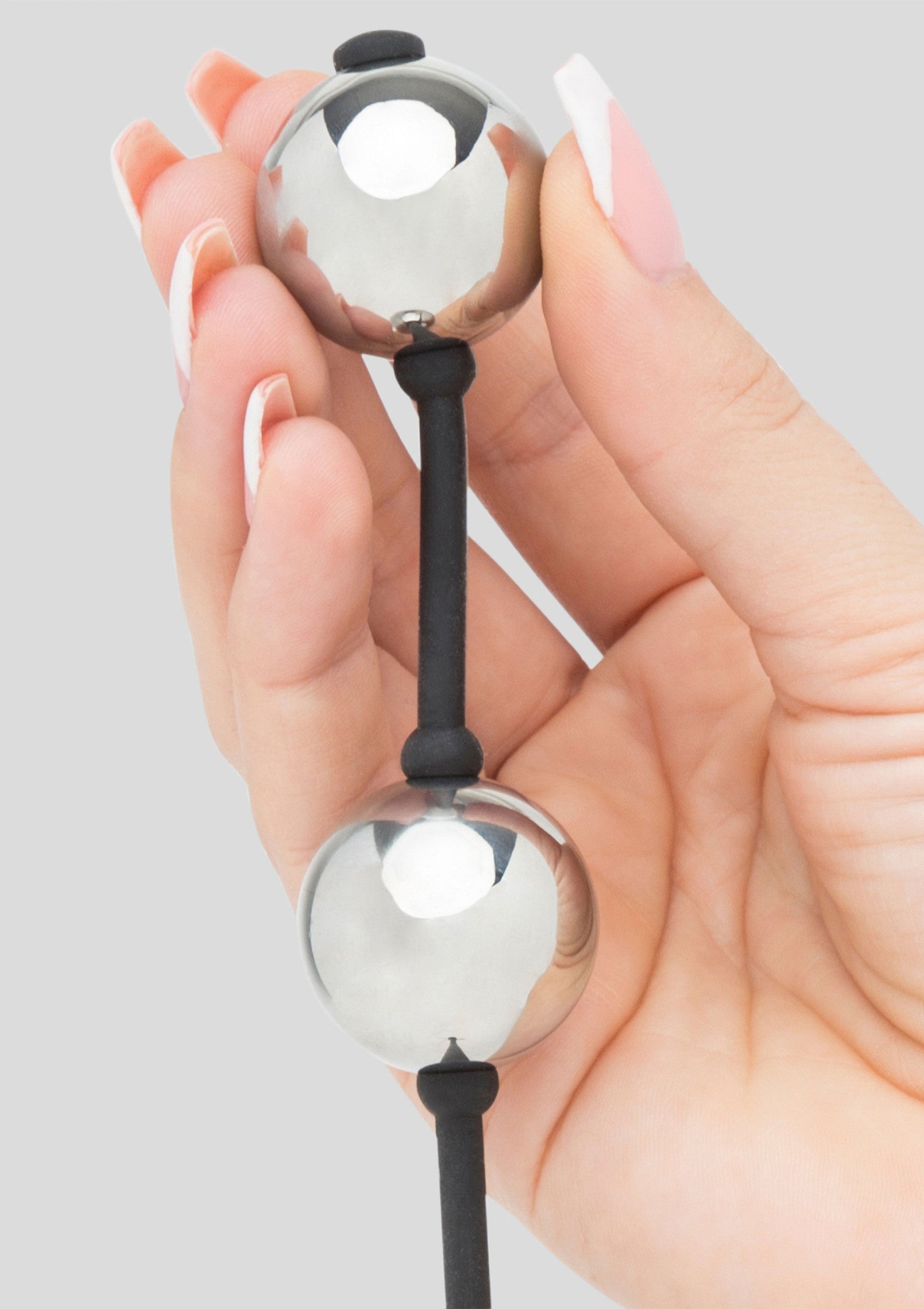 Silver Pleasure Balls 221 Gram