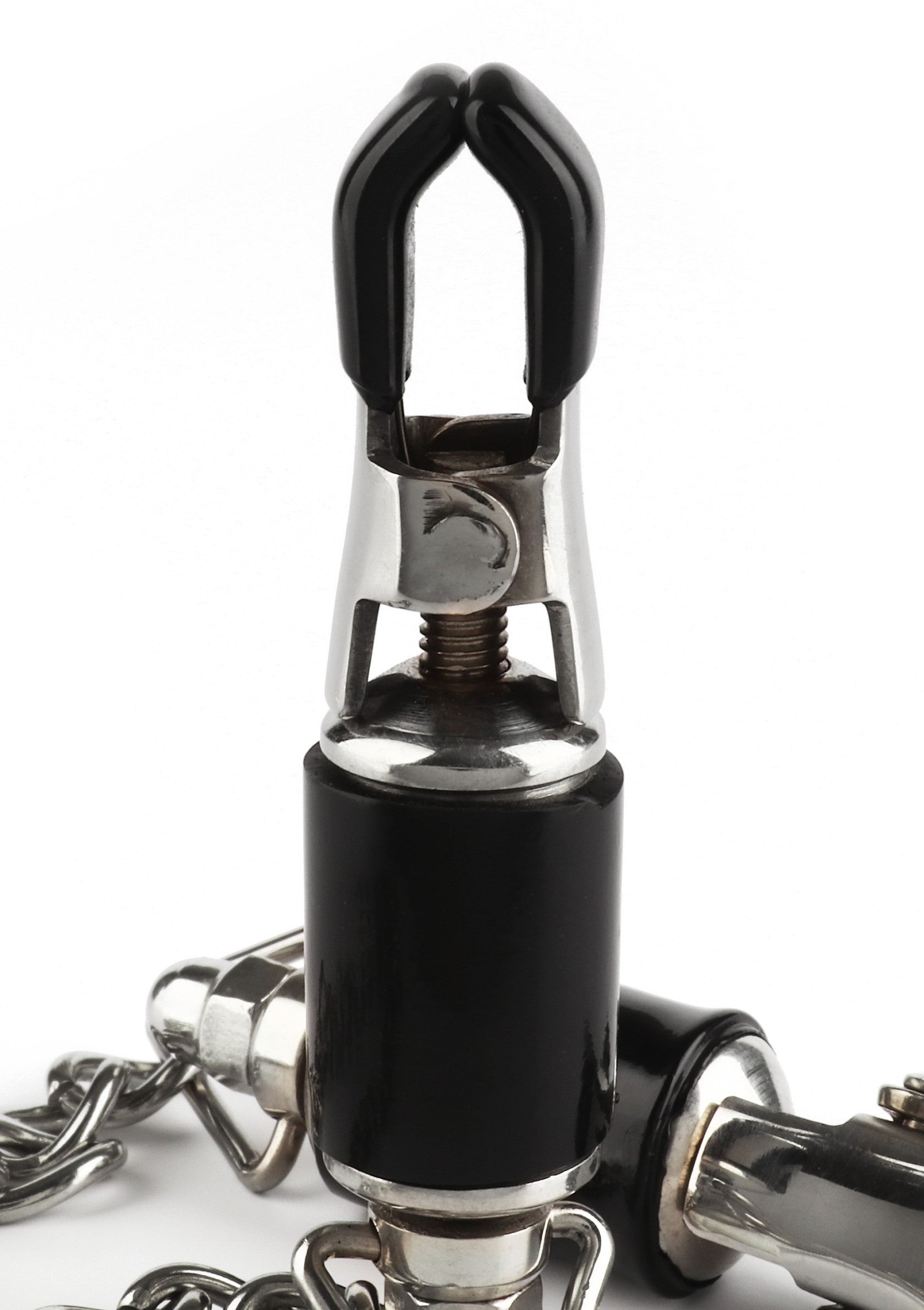 Barrel Tit Clamps With Chain